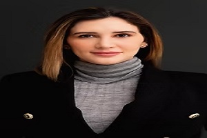 Dra. Flávia Dias