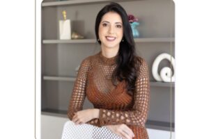 A Dra. Mônica Freitas é outra das melhores dermatologistas em SP 