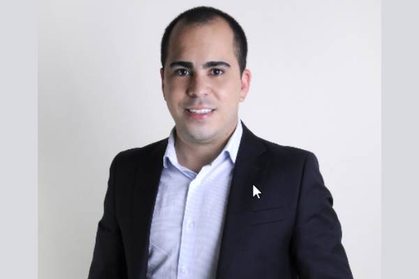 O Dr. Diego Martuscelli é um dos melhores ortopedistas de joelho em São Paulo 