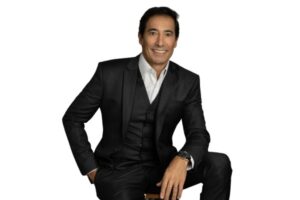 Dr. Henrique Lopes Arantes 