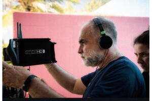 Karin Aïnouz se destaca como uma das melhores diretores de cinema em São Paulo, em virtude de seu olhar sensível e da exploração de questões socioculturais.